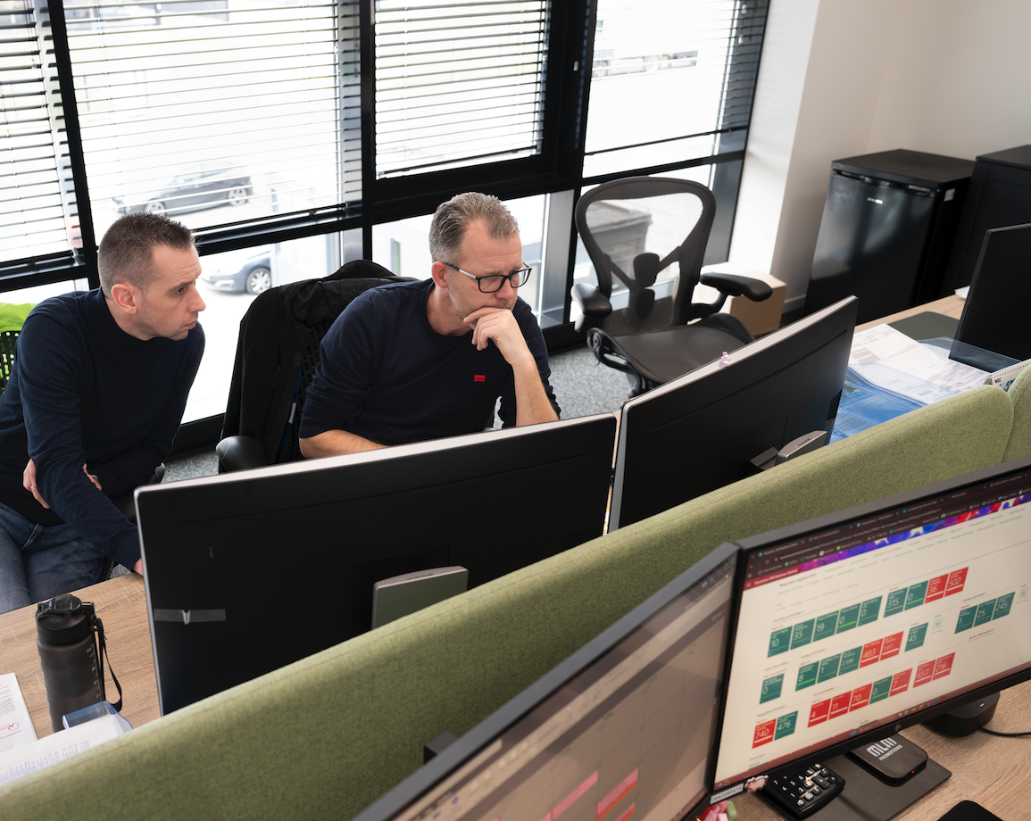 Newcorp-expediteur-import-logistiek-computer